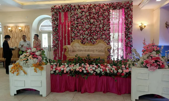 Royal flower decoration